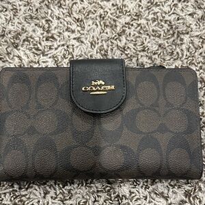 Coach Signature Black and Brown Wallet
